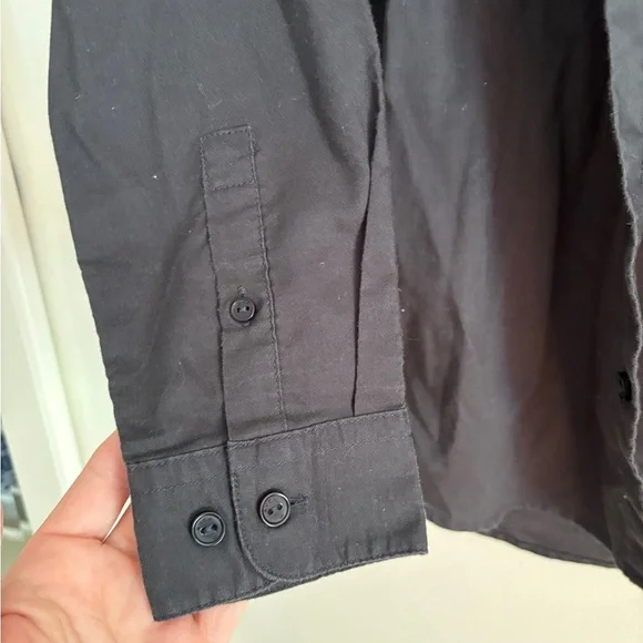 RVCA boy’s Black button down shirt medium - Picture 5 of 6